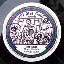 Mowty Mahlyka & Zongo Sound - Step Aside