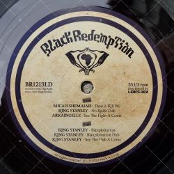 Micah Shemaiah - Dem A Kill We